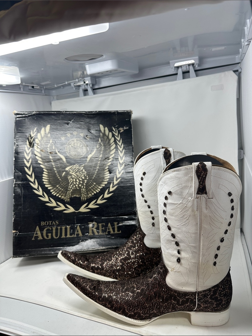 Aguila Real Boots Size 9.5